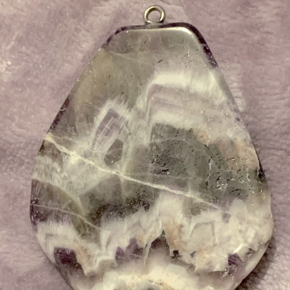 🎁GIFTED!🎁 NIB/NWT Lg Rough Cut Hunk of Amethyst Agate for Necklace - Picture 9 of 17